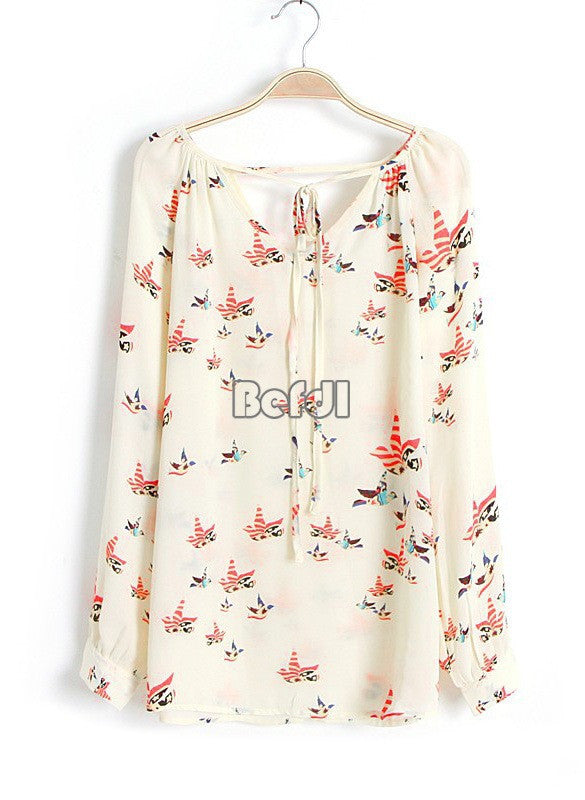 Pigeons Print V-Neck Blouse